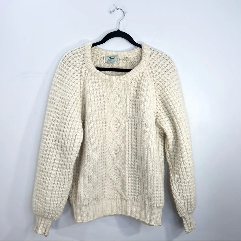 Vintage stunning wool